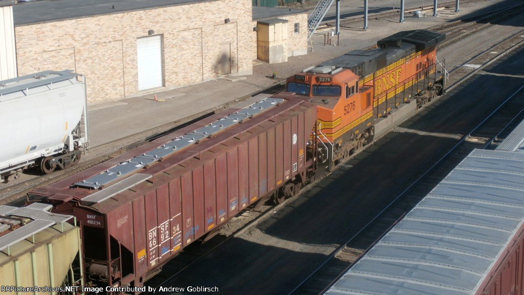 BNSF 5276 & 469234